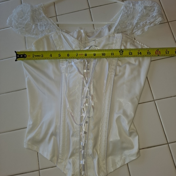 White lace short sleeve corset lace up high low lingerie top y2k shirt - Picture 8 of 14
